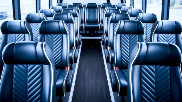 fort wayne 35 passenger minibus rental